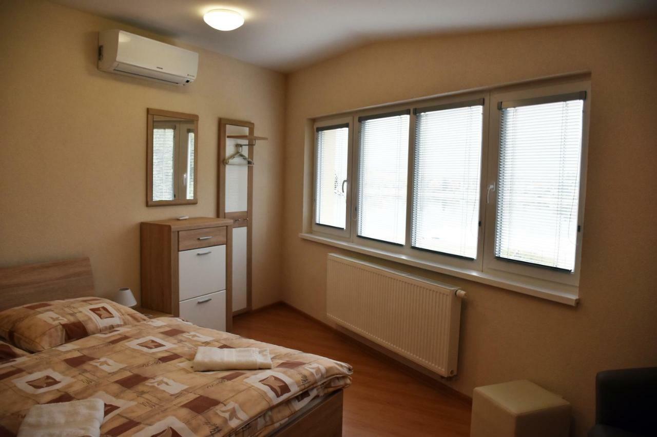 Penzion Koruna Nitrianske Rudno Exterior foto
