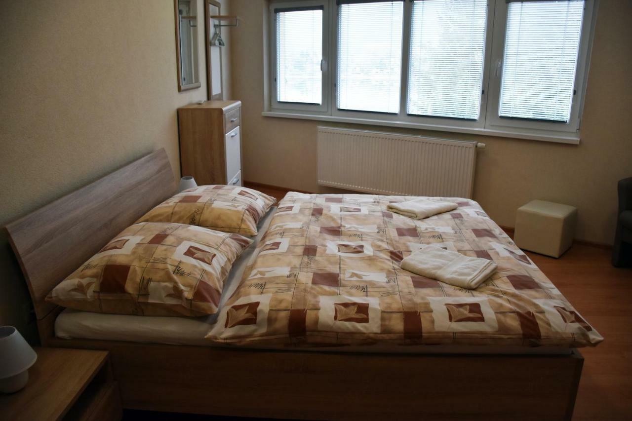 Penzion Koruna Nitrianske Rudno Exterior foto